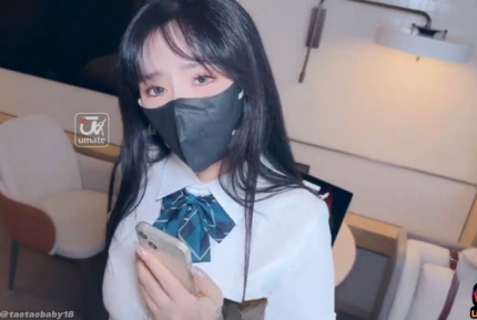 對皮膚感到焦慮的學生妹聽說精液可以改善皮膚 櫻空桃桃