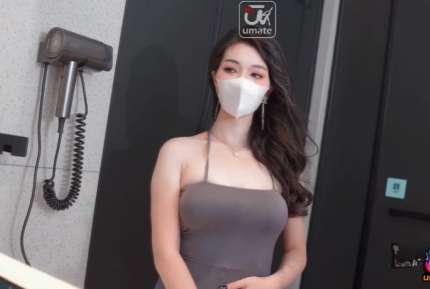 寂寞少婦勾引外賣小哥 狐不妖