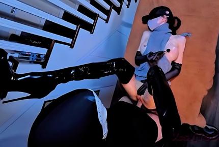 漆皮細跟皮靴第一視角