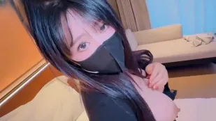 黑絲高跟騷秘書的勾引 櫻空桃桃