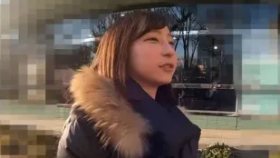 FC2PPV-3200550 讓人無法抗拒的瘋狂迷你女孩