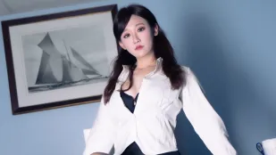 和公司女下屬的禁忌之愛 林千夜