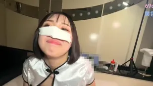 FC2PPV-4404432 清純讀模背後貪歡被捉姦內射
