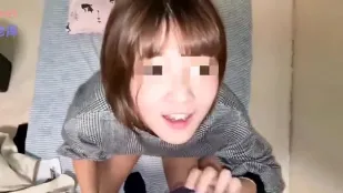 FC2PPV-4724489 軟柿子新婚少婦連射三人混戰淪陷