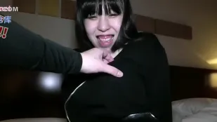 FC2PPV-3177286 網路結識爆乳美少女連番