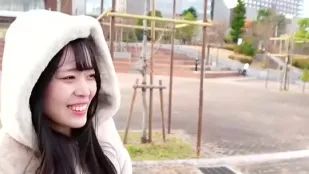FC2PPV-4916525 帶一個平凡的女人去一家非常豪華的高檔酒店