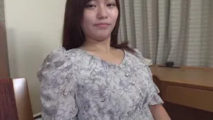 FC2PPV-3142244 身高148cm的嬌小少女