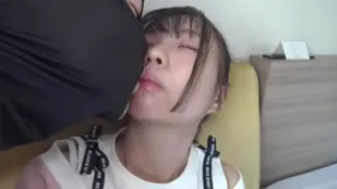 FC2PPV-1917609 純潔的女孩