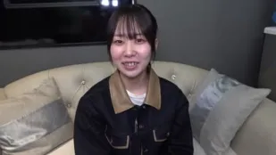 FC2PPV-4832610 純樸素的大學生