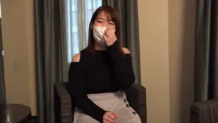 FC2PPV-1336738 身高170cm巨乳翹臀身材豐滿活躍的大學生