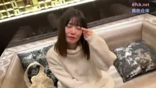 FC2PPV-4842720 身材豐滿的妻子被丈夫介紹給情人